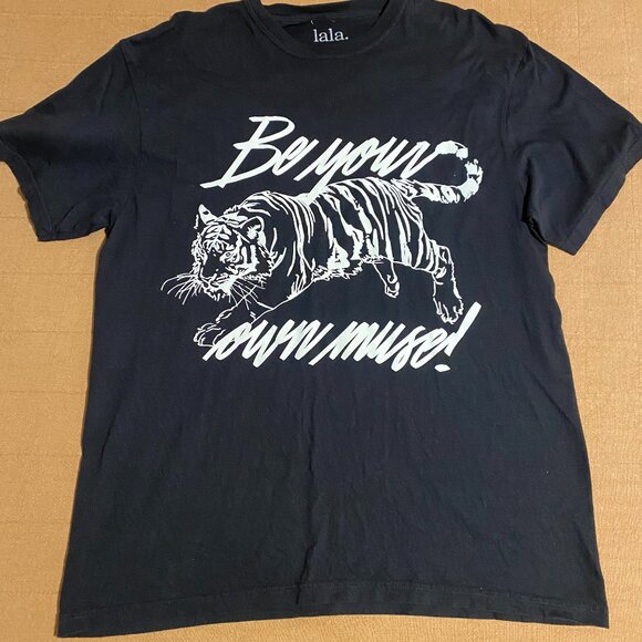 Dressed in Lala Be Your Own Muse Oversized Tiger Tee S/M - Picture 4 of 4